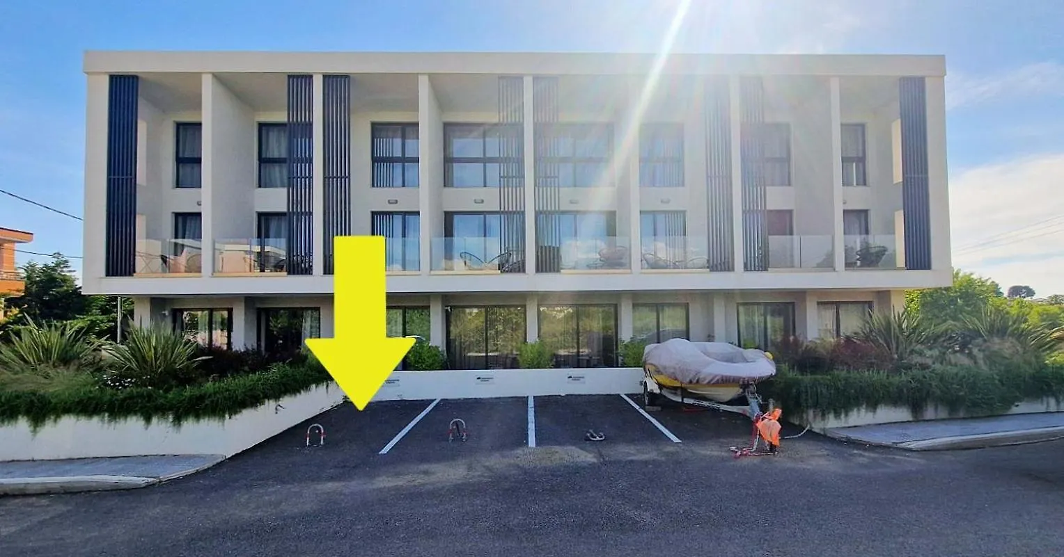 Cherry Apartment Kallithea